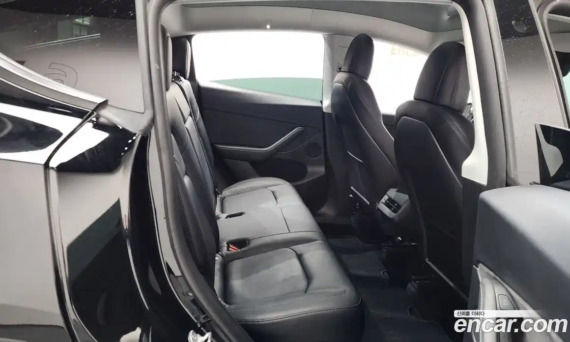 Tesla Model Y 2022 0.2 гидро, фото 17
