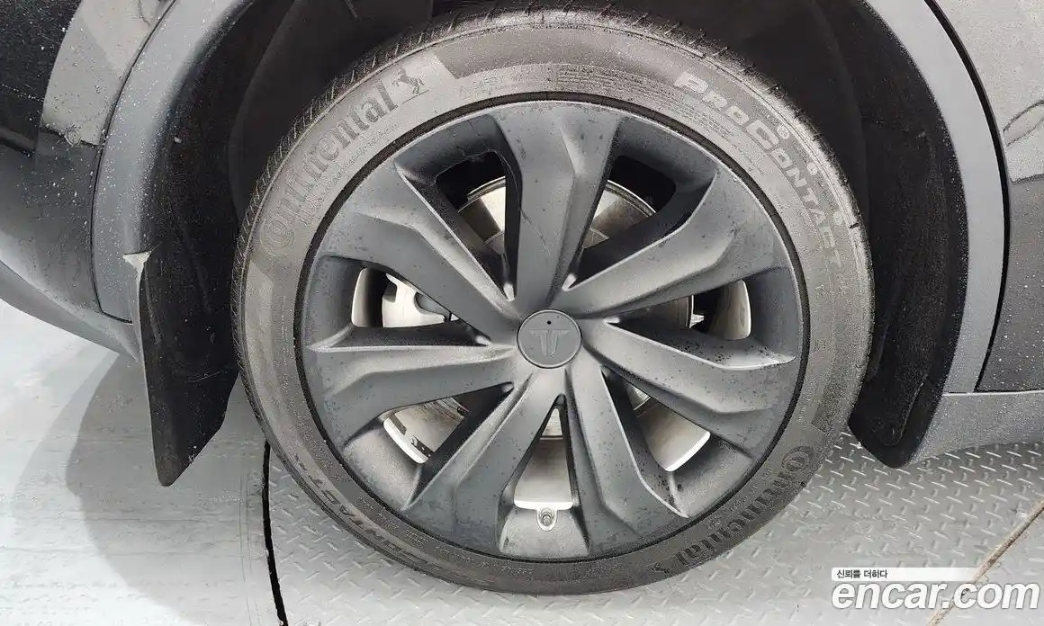 Tesla Model Y 2022 0.2 гидро, фото 5