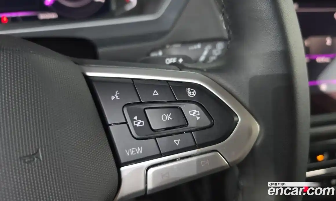 Volkswagen Tiguan 2021 2.0 автомат (гидро), фото 16