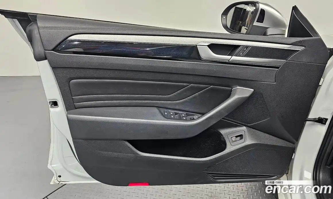 Volkswagen Arteon 2023 2.0 автомат (гидро), фото 14