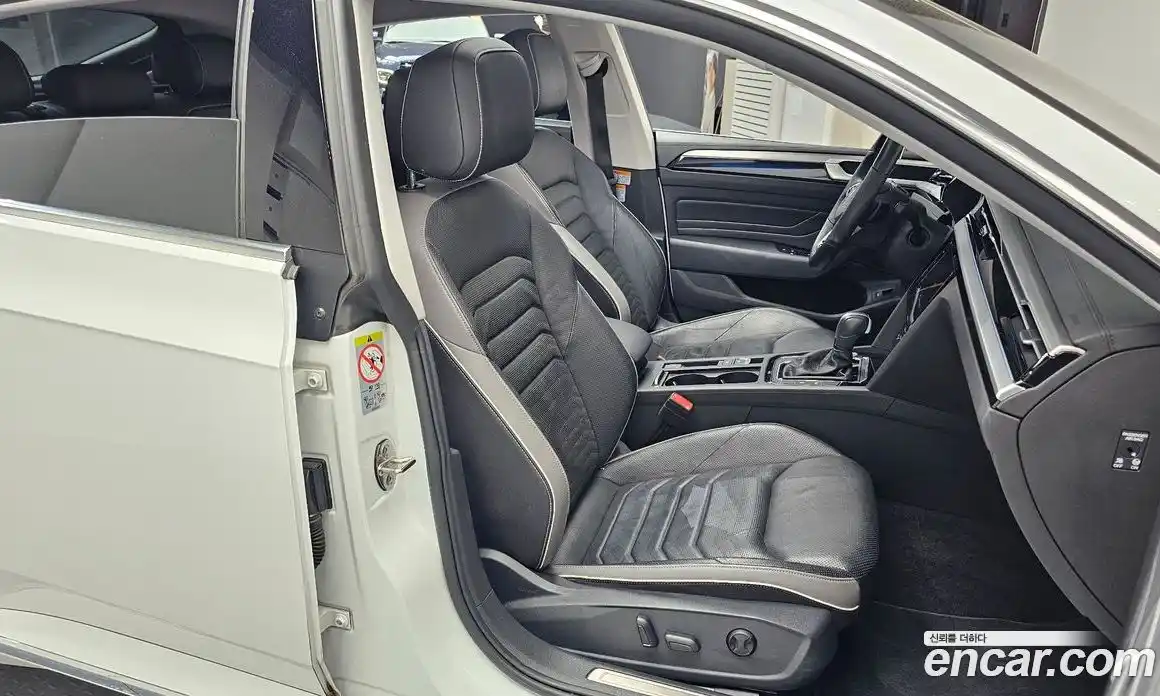 Volkswagen Arteon 2023 2.0 автомат (гидро), фото 16