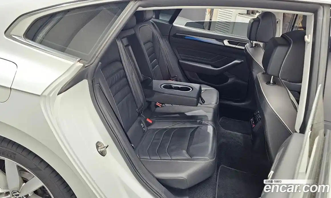 Volkswagen Arteon 2023 2.0 автомат (гидро), фото 17