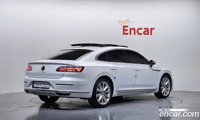 Volkswagen Arteon 2023 2.0 автомат (гидро), миниатюра 2
