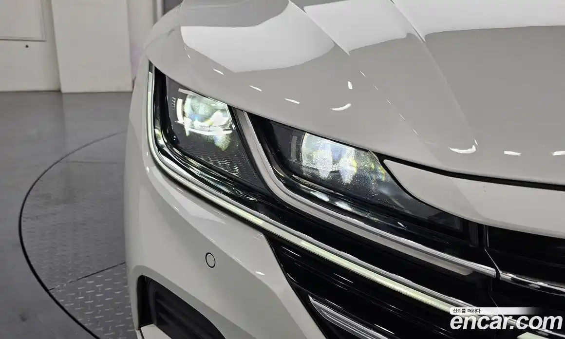 Volkswagen Arteon 2023 2.0 автомат (гидро), фото 8