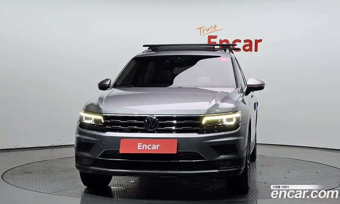 Volkswagen Tiguan 2020 2.0 автомат (гидро), фото 3