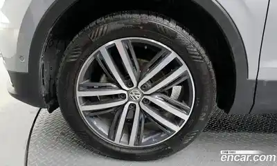 Volkswagen Tiguan 2020 2.0 автомат (гидро), миниатюра 5