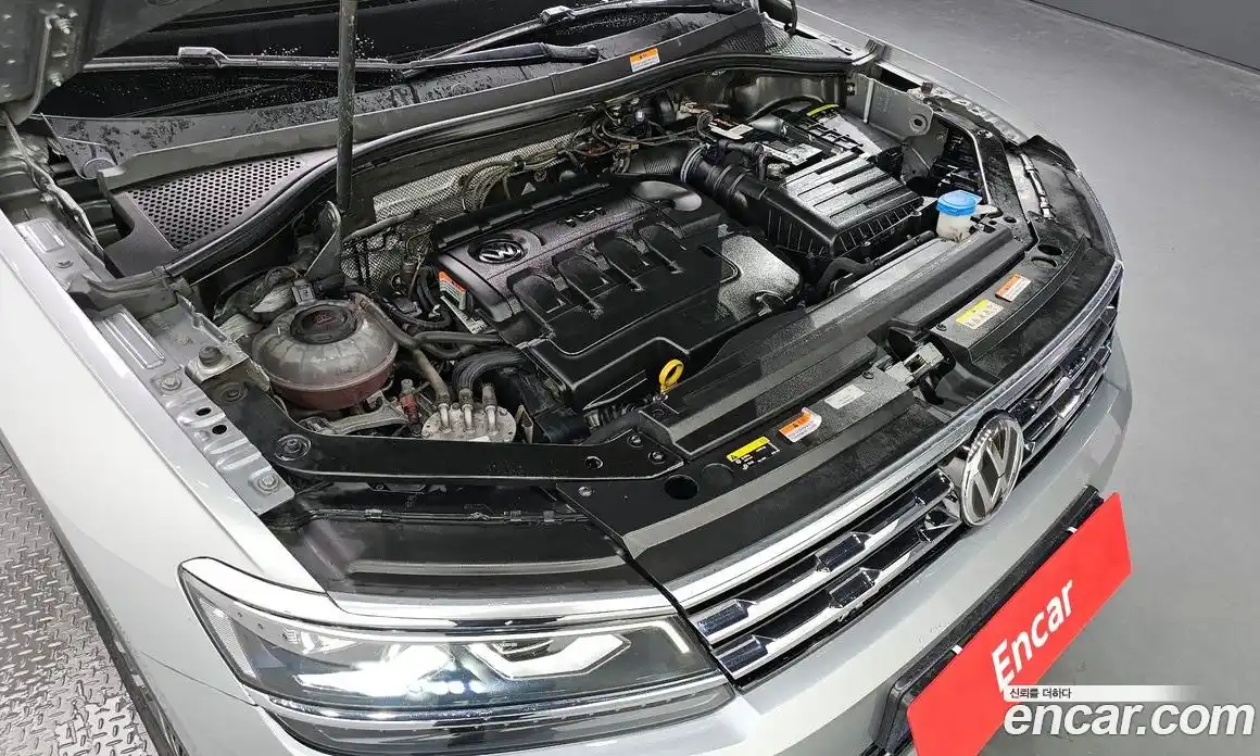 Volkswagen Tiguan 2020 2.0 автомат (гидро), фото 6