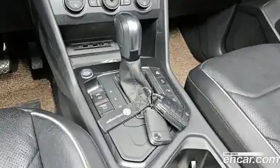 Volkswagen Tiguan 2020 2.0 автомат (гидро), миниатюра 9