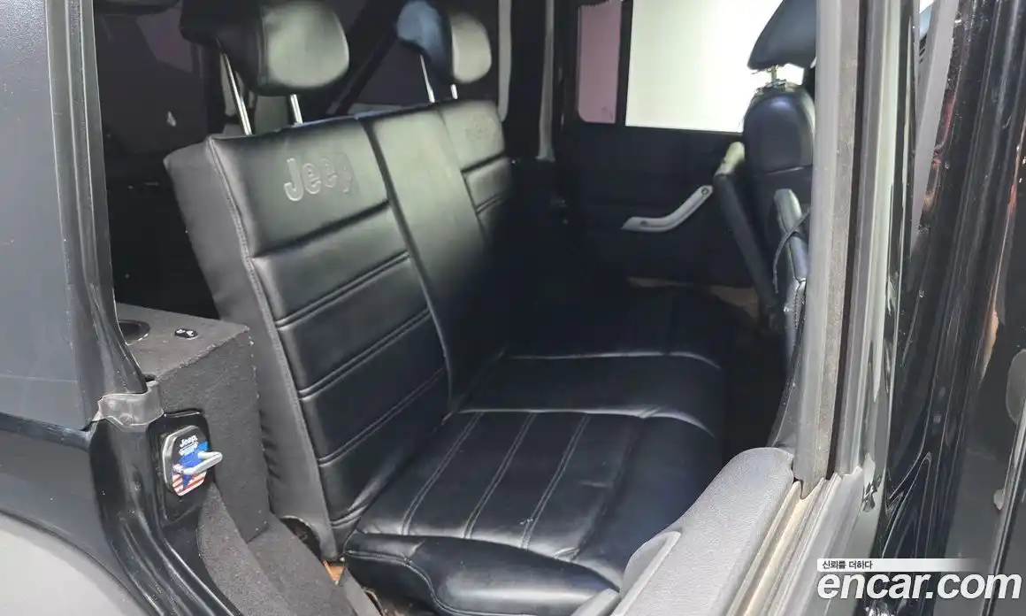 Jeep Wrangler 2011 2.8 автомат (гидро), фото 11