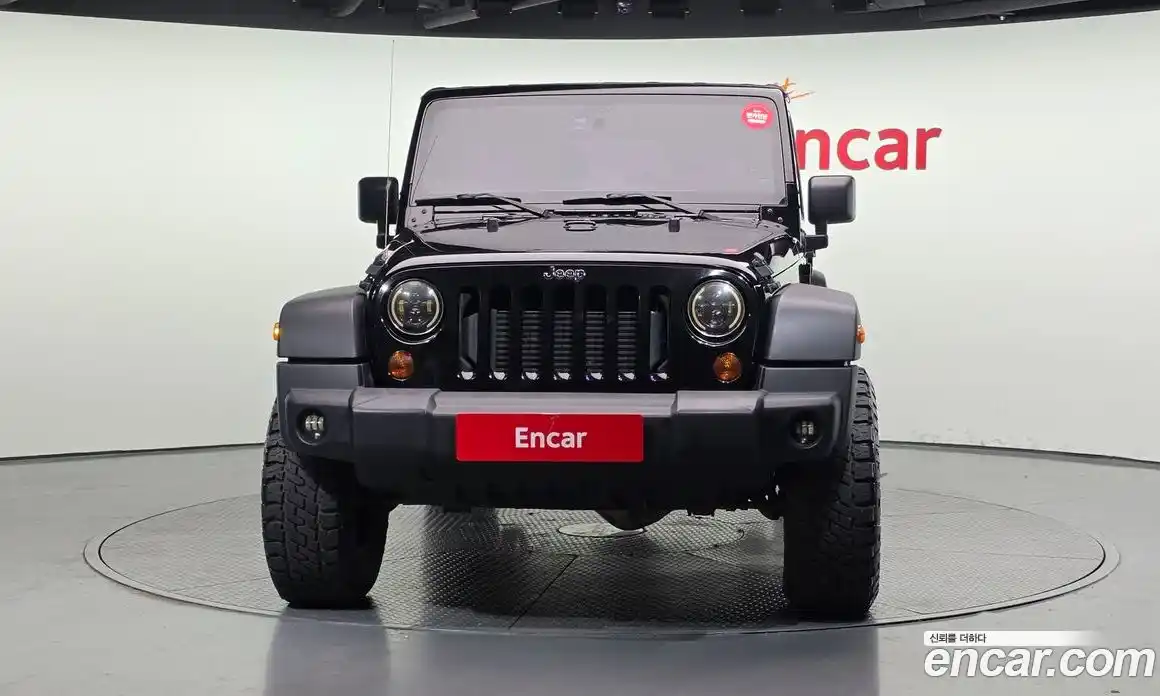 Jeep Wrangler 2011 2.8 автомат (гидро), фото 3