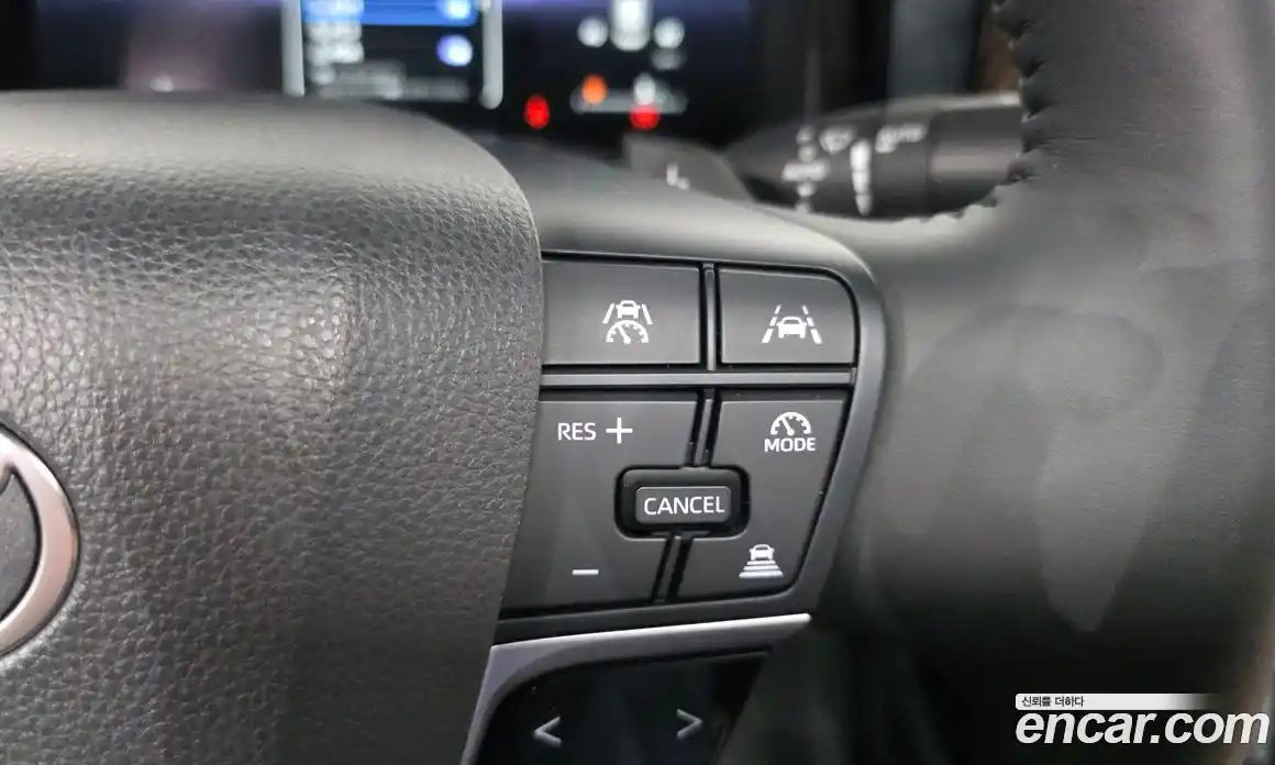 Toyota Camry 2025 2.5 гидро, фото 16