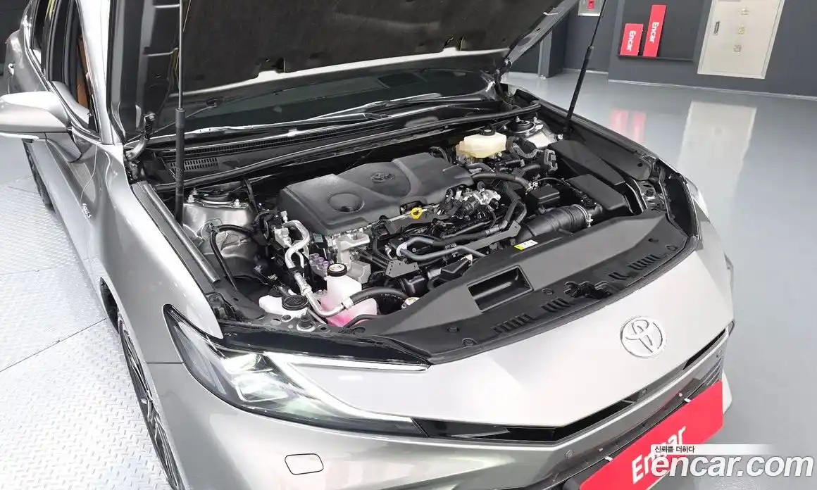 Toyota Camry 2025 2.5 гидро, фото 6