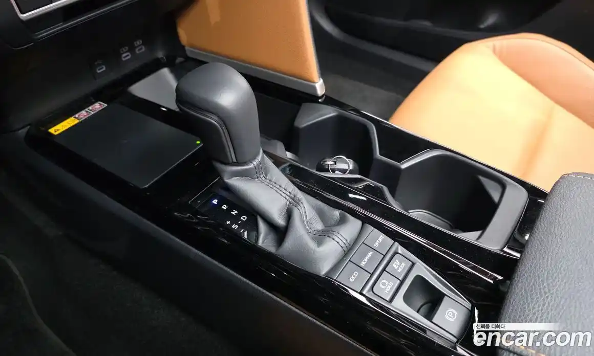 Toyota Camry 2025 2.5 гидро, фото 9