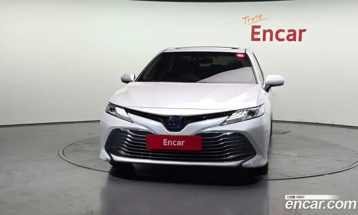 Toyota Camry 2020 2.5 гидро, фото 3