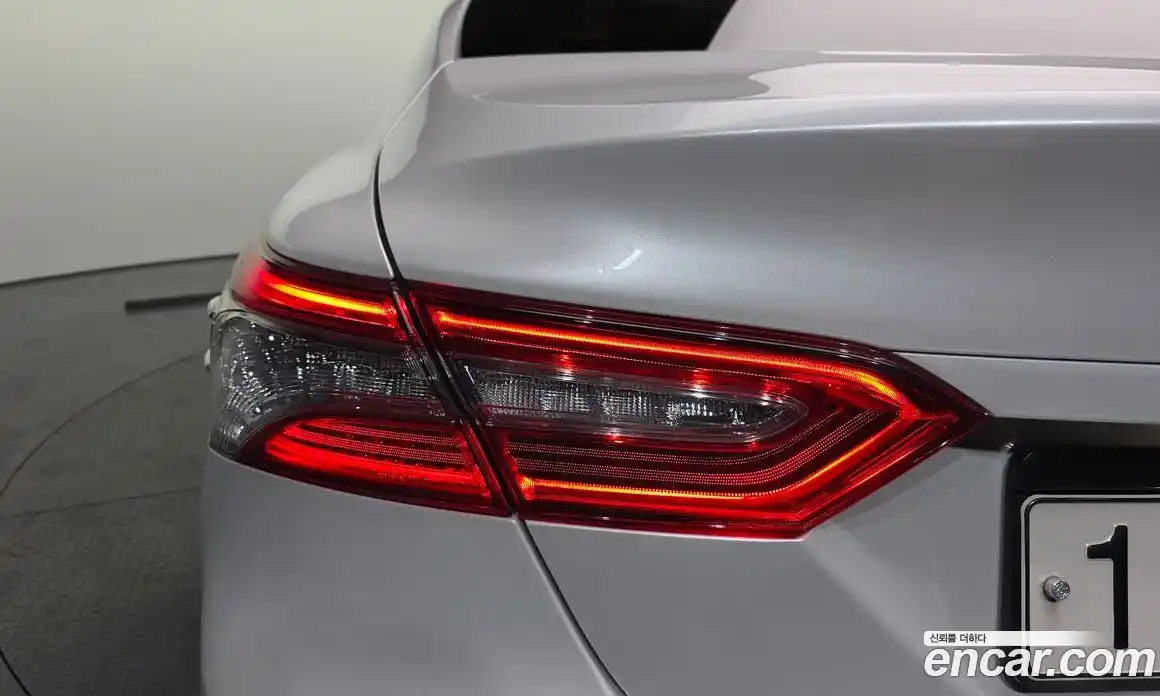 Toyota Camry 2020 2.5 гидро, фото 9