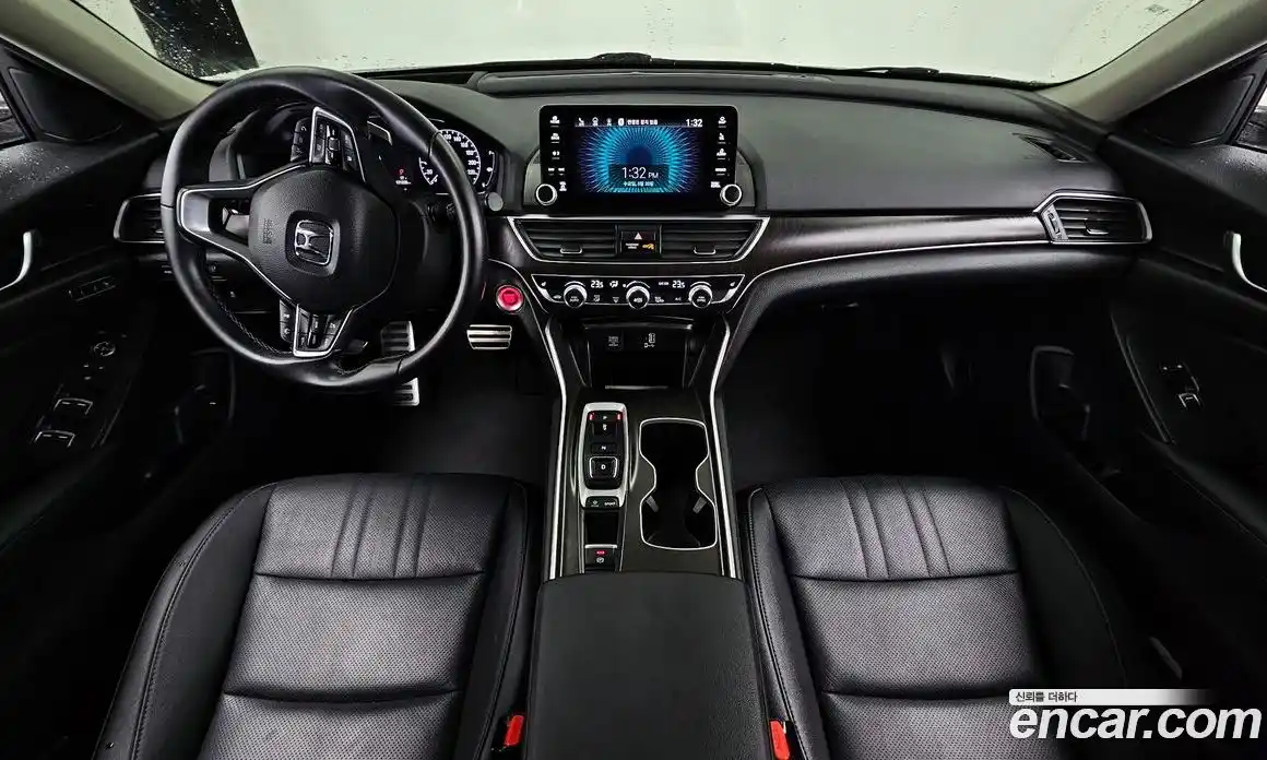 Honda Accord 2019 2.0 автомат (гидро), фото 10
