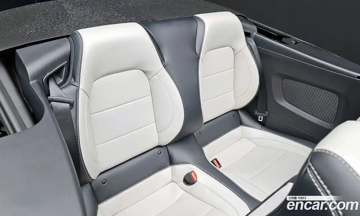 Ford Mustang 2024 5.0 автомат (гидро), фото 17
