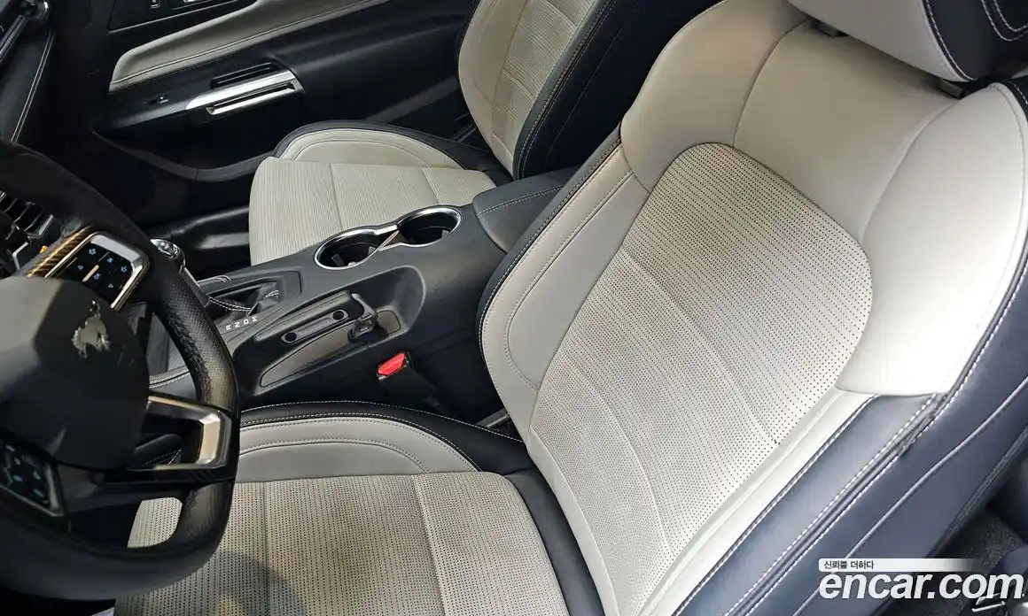 Ford Mustang 2024 5.0 автомат (гидро), фото 22