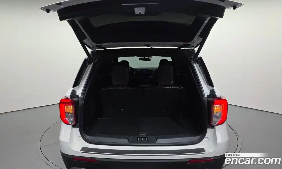 Ford Explorer 2021 3.0 автомат (гидро), фото 32
