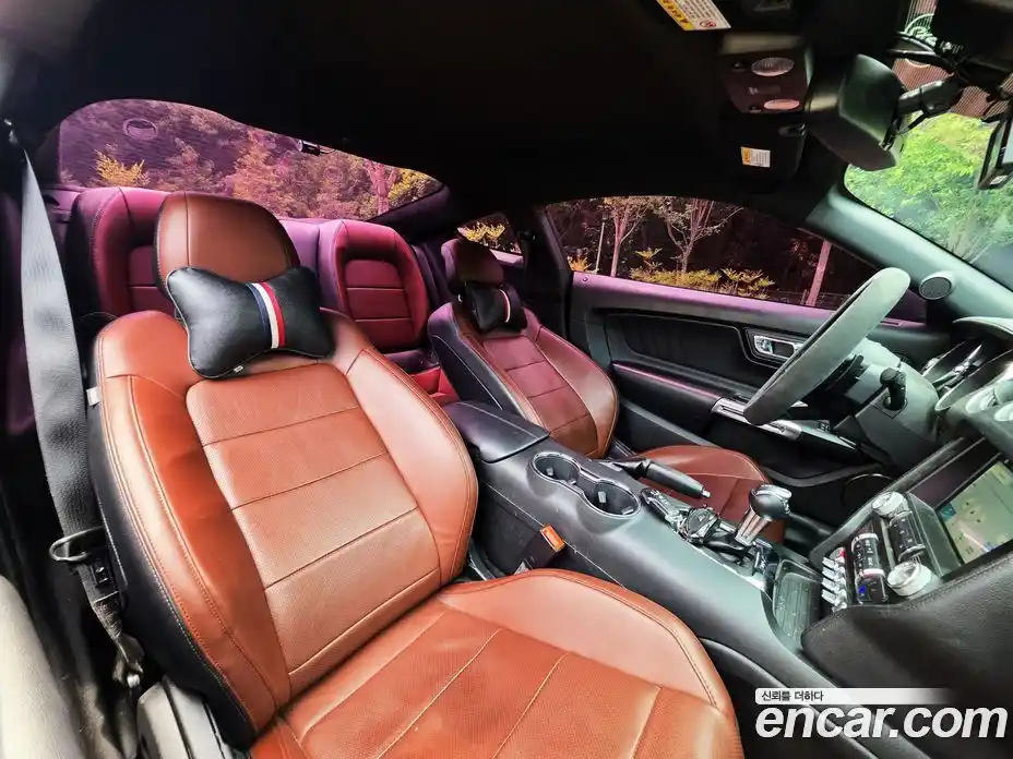 Ford Mustang 2016 2.3 автомат (гидро), фото 14