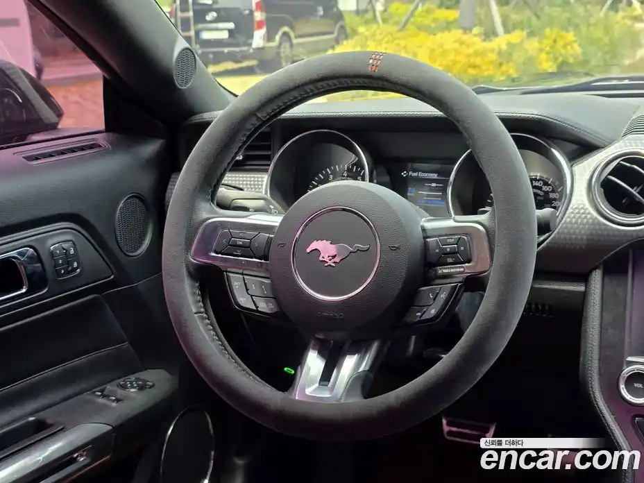 Ford Mustang 2016 2.3 автомат (гидро), фото 10