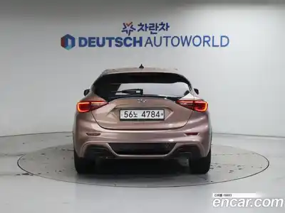 Infiniti Q30 2017 2.0 гидро, миниатюра 4