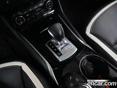 Infiniti Q30 2017 2.0 гидро, миниатюра 9