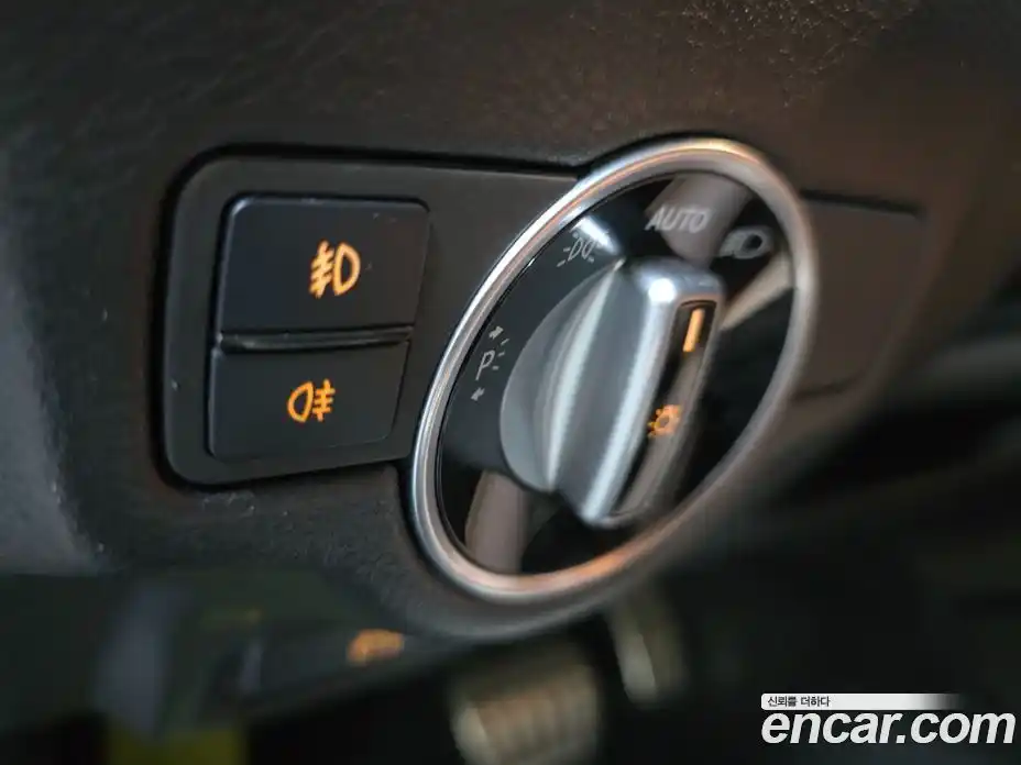 Infiniti Q30 2017 2.0 гидро, фото 14