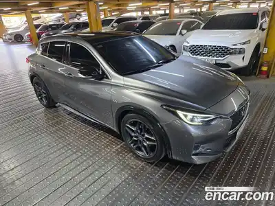 Infiniti Q30 2017 2.0 гидро, миниатюра 4