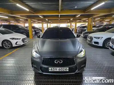 Infiniti Q30 2017 2.0 гидро, миниатюра 5