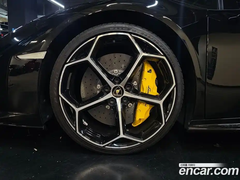 Lamborghini Huracan 2020 5.2 гидро, фото 6