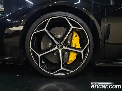 Lamborghini Huracan 2020 5.2 гидро, миниатюра 6