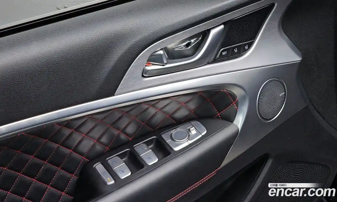 Genesis G70 2019 3.3 автомат (гидро), фото 18