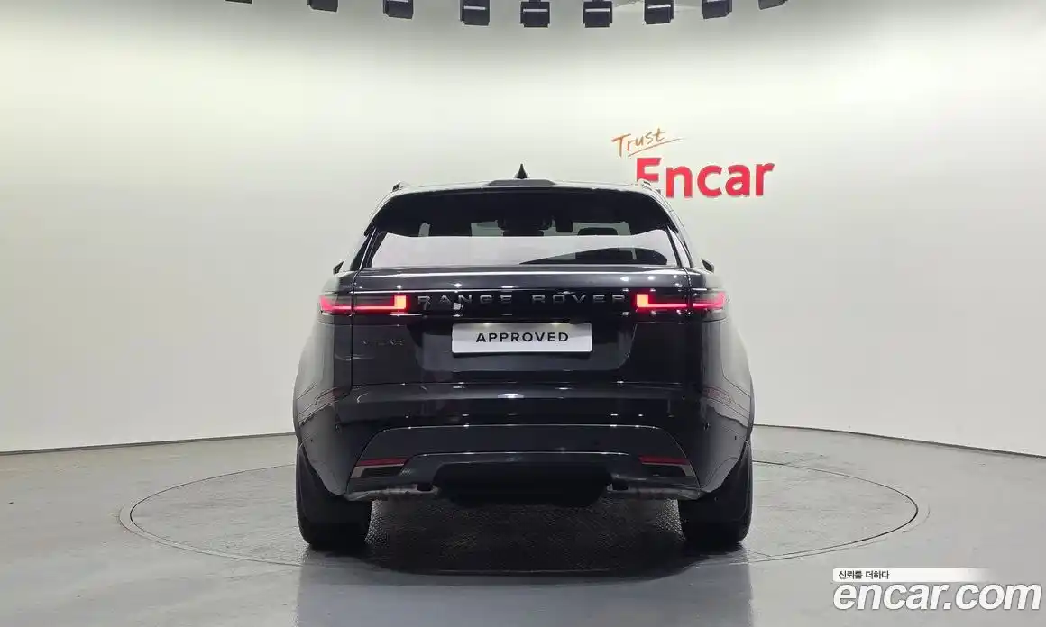 Land Rover Range Rover Velar 2025 3.0 автомат (гидро), фото 7