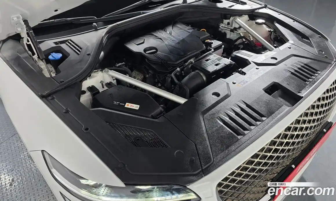 Genesis GV70 2023 2.5 автомат (гидро), фото 6