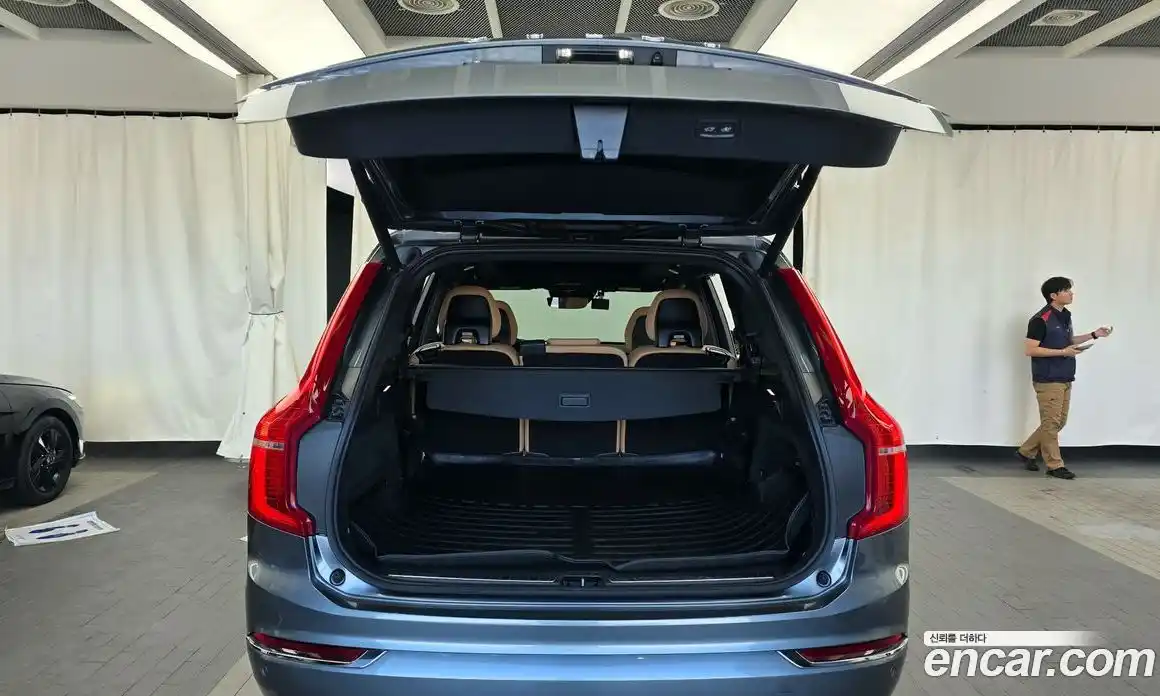 Volvo XC90 2018 2.0 автомат (гидро), фото 20