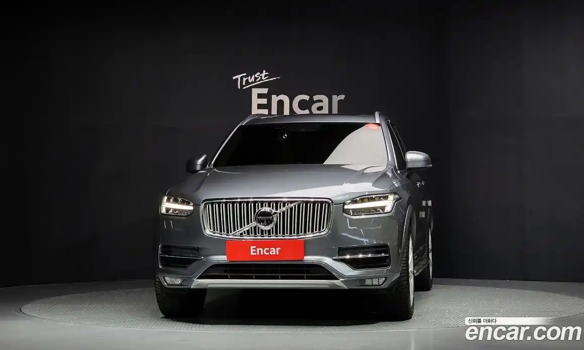 Volvo XC90 2018 2.0 автомат (гидро), фото 3