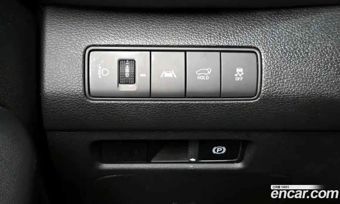 Hyundai Santa Fe 2022 2.2 автомат (гидро), фото 28