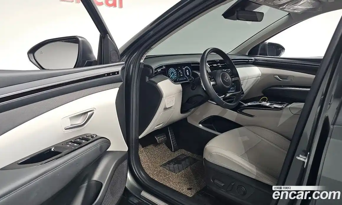 Hyundai Tucson 2023 1.6 автомат (гидро), фото 12