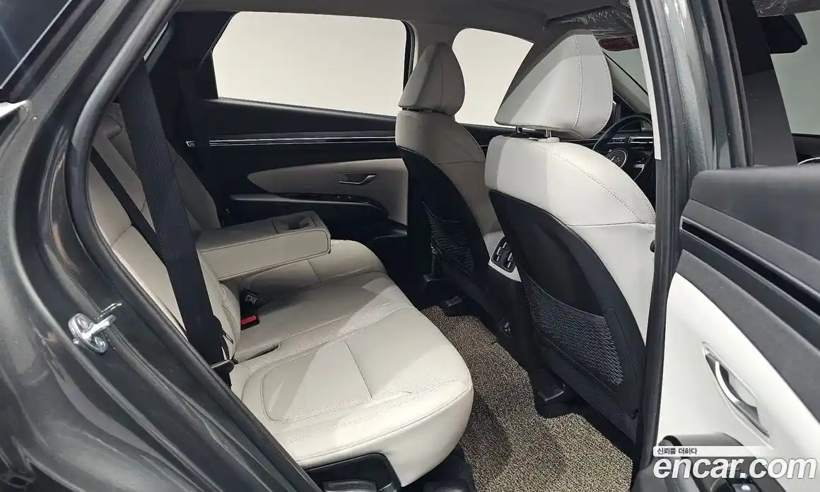 Hyundai Tucson 2023 1.6 автомат (гидро), фото 16