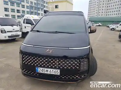 Hyundai Staria 2022 2.2 автомат (гидро), миниатюра 3