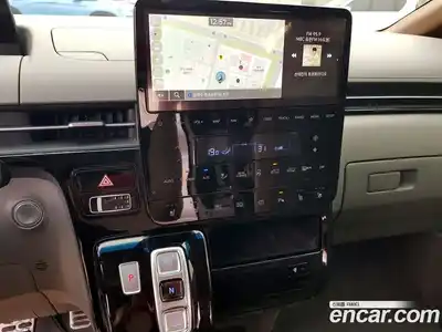 Hyundai Staria 2022 2.2 автомат (гидро), миниатюра 5