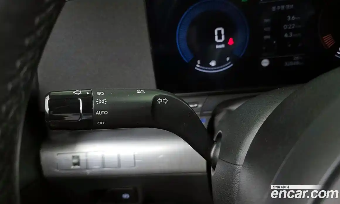 Hyundai Kona 2024 1.6 автомат (гидро), фото 27