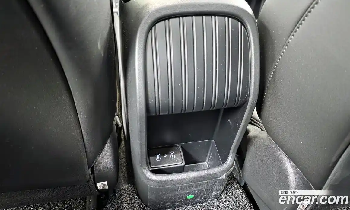 Hyundai Kona 2024 1.6 автомат (гидро), фото 30