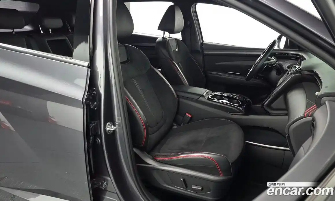 Hyundai Tucson 2022 1.6 автомат (гидро), фото 16