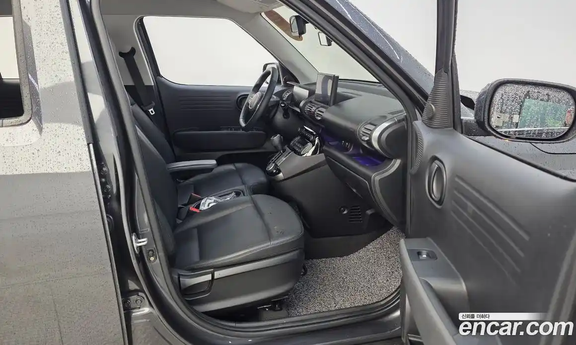 Hyundai Casper 2023 1.0 автомат (гидро), фото 17