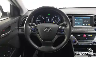 Hyundai Avante 2015 1.6 автомат (гидро), миниатюра 12