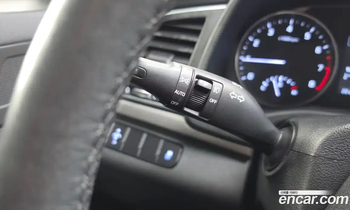 Hyundai Avante 2015 1.6 автомат (гидро), фото 16