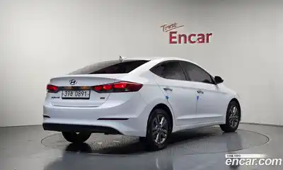 Hyundai Avante 2015 1.6 автомат (гидро), миниатюра 2