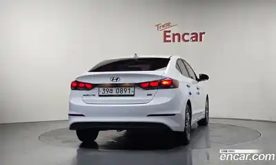 Hyundai Avante 2015 1.6 автомат (гидро), миниатюра 4